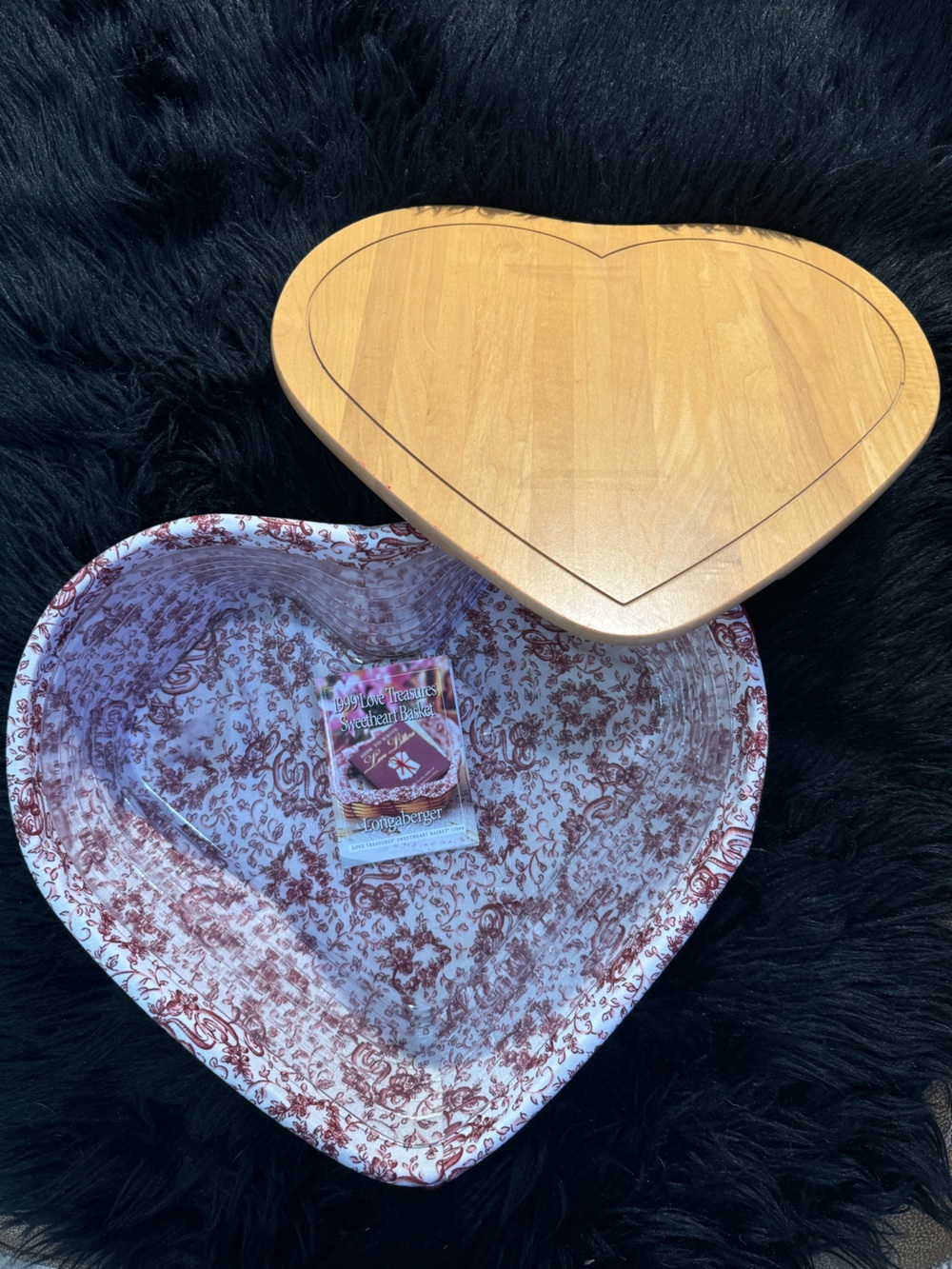Longaberger Heart-Shaped Basket 1999 Love Treasures Sweetheart Large